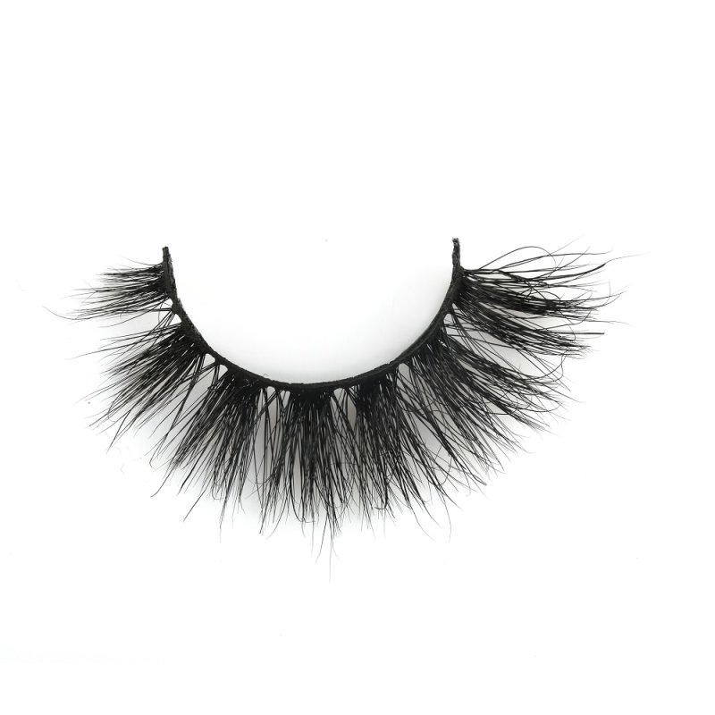 fluffy cat eye mink lashes