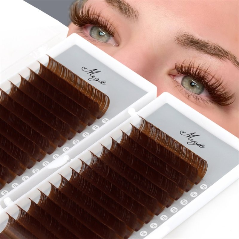 Light brown lash extension